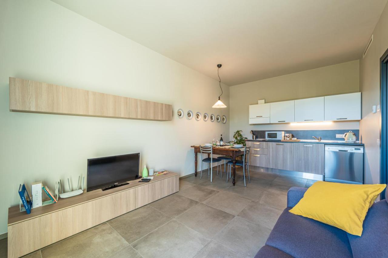 Il Ciuche Apartments Treiso Eksteriør bilde